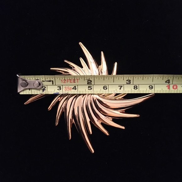 Premier Designs Gold Tone Brooch Pin - Picture 6 of 6